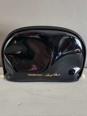 Brand New Exclusive Color Street Marilyn Monroe Black Patent Cosmetic Pouch